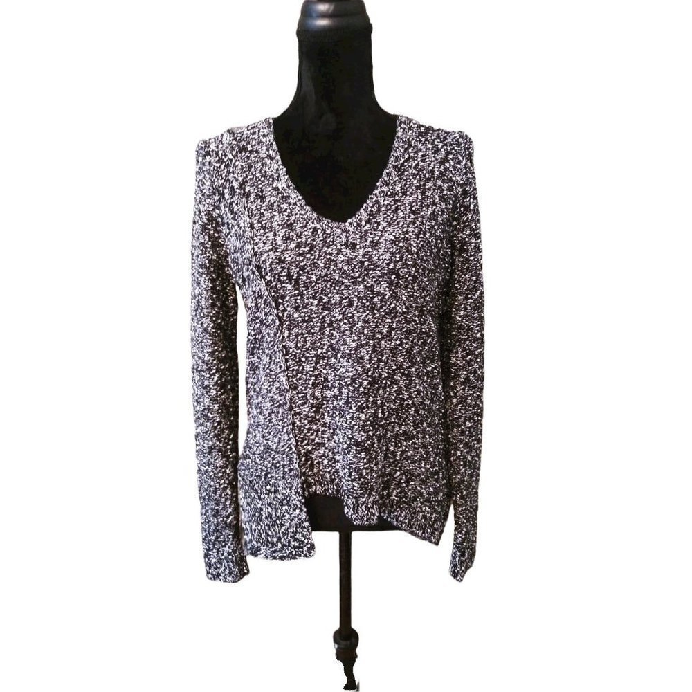 LILLA‎ P Black White Heathered Asymmetrical Knit Sweater SIZE M